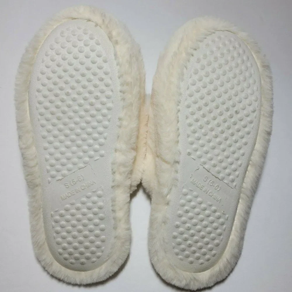 Mixit bear slippers